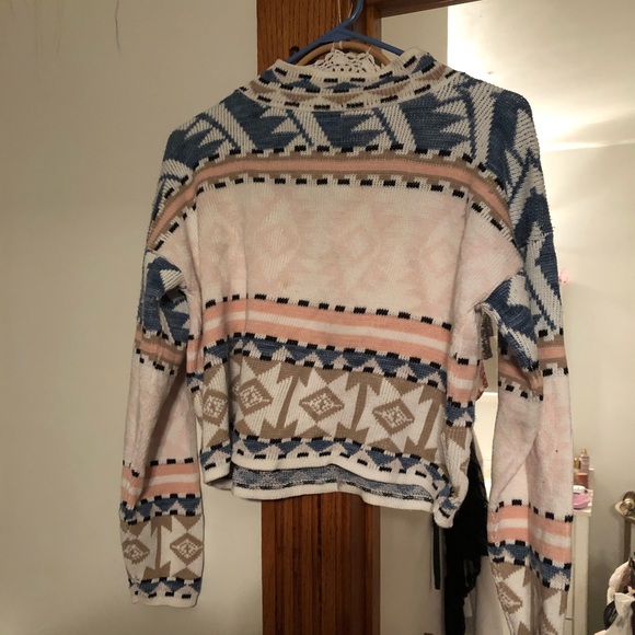 Sweater - Picture 2 of 11